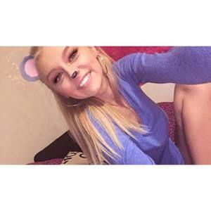 Meet your Posher, Abby